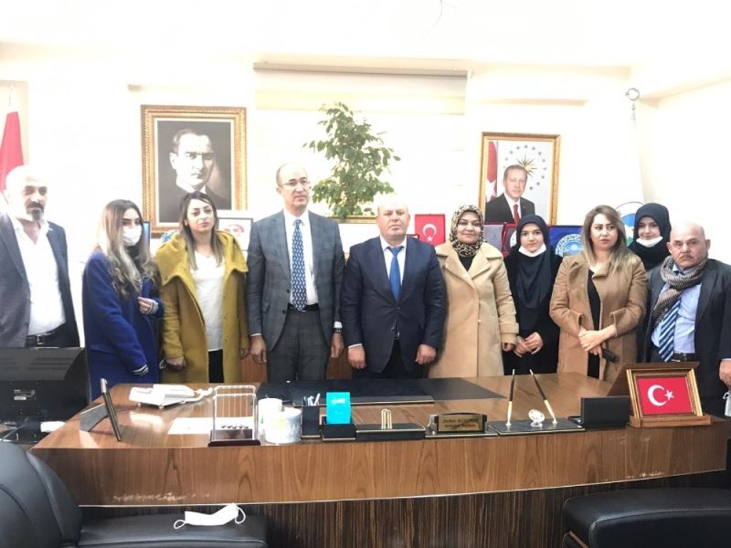 Gaziler ve Şehit Aileleri Federasyonu Genel Başkanı Er’den Yüksekova’ya ziyaret
