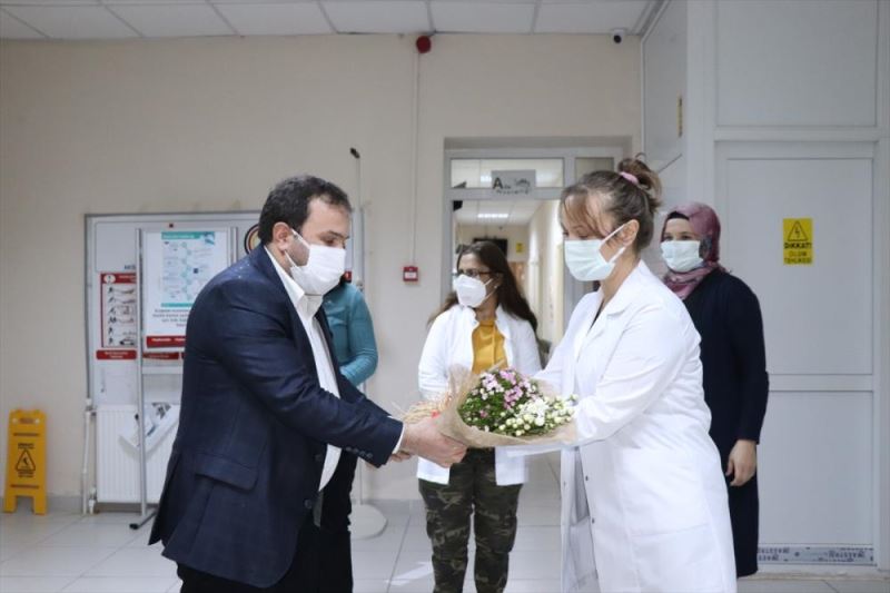 Başkan Özkan sağlık çalışanlarının bayramını kutladı