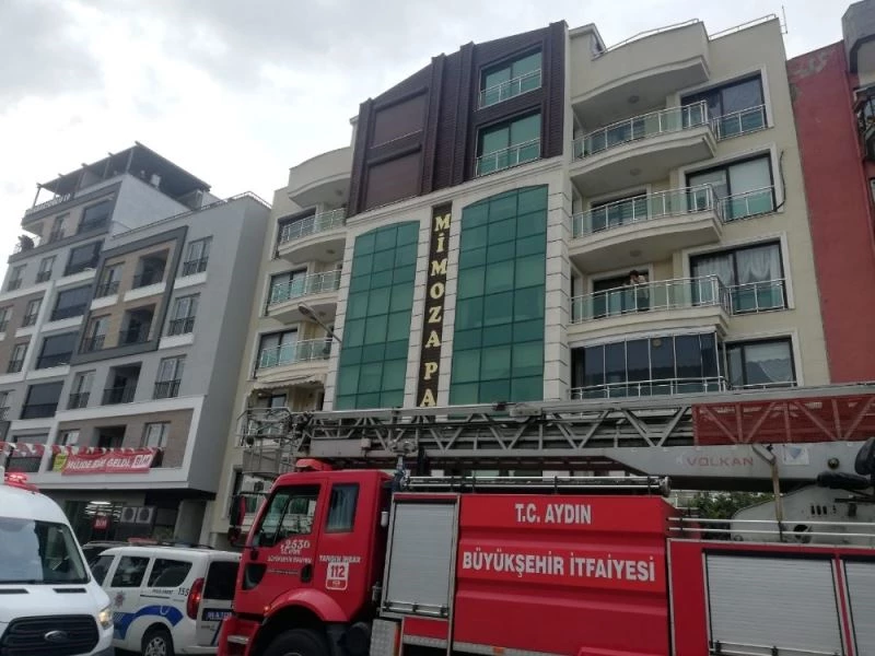 Aydın’da ev yangını panikletti
