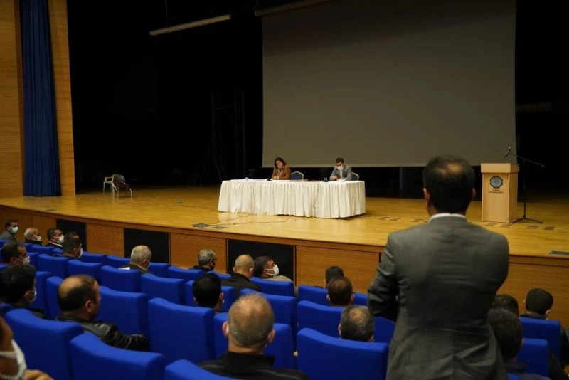 Diyarbakır’da şoförlere yolcularla doğru iletişim eğitimi verildi
