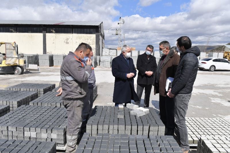 Isparta Belediyesi begonit taş üretiyor
