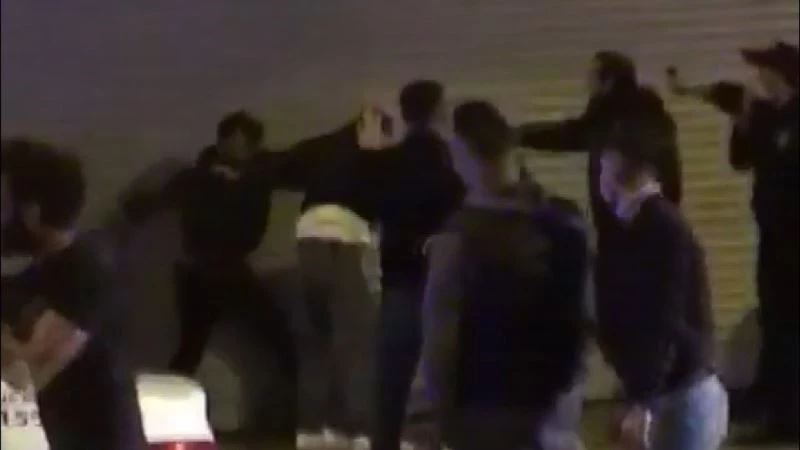 Çekmeköy’de kısıtlama saatinde çıkan tekmeli yumruklu kavgaya biber gazlı müdahale
