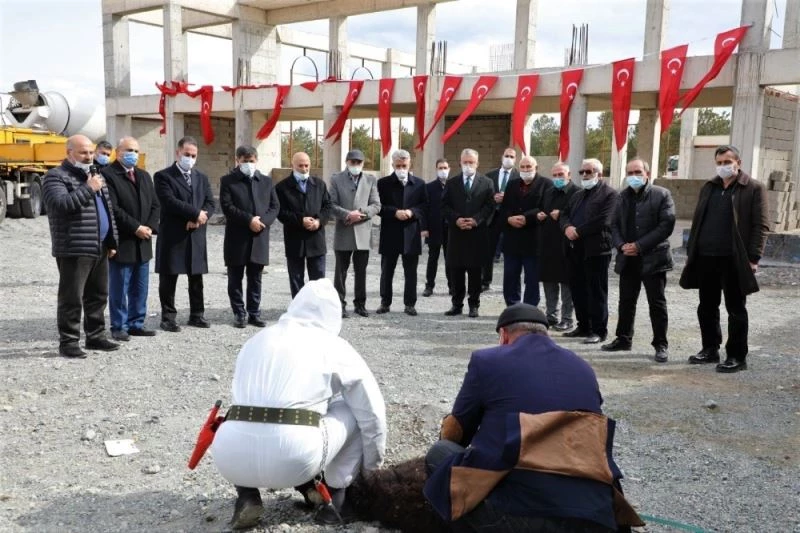 “Terzibaba Külliyesi” inşaatında yeni sezon çalışmaları başladı
