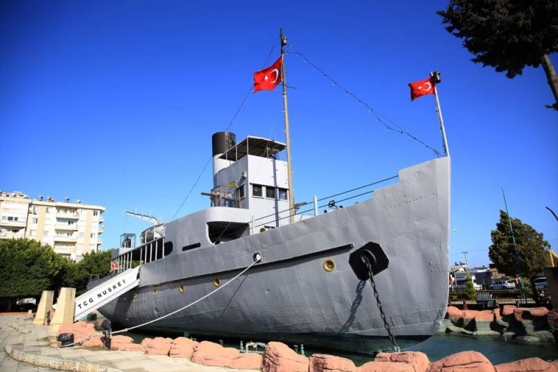 Çanakkale destanının simgelerinden Nusret Mayın Gemisi tarihe ışık tutuyor