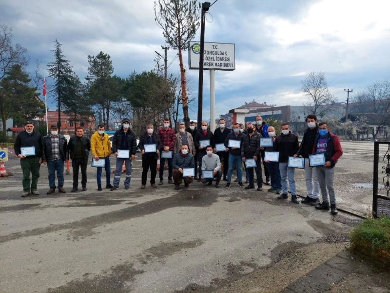 Kar ile mücadele ekibi teşekkür belgesi ile onurlandırıldı
