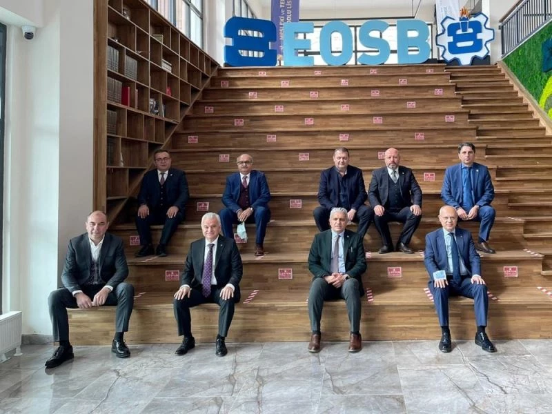 Ekonominin başkanları Özel EOSB Meslek Lisesinde incelemelerde bulundu
