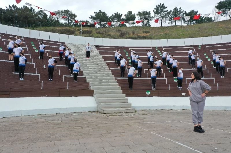 Tuzlalı gençler BESYO için ter döküyor
