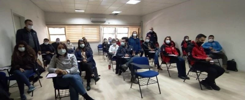 Diyarbakır’da afet bilinci eğitmen eğitimi yapıldı
