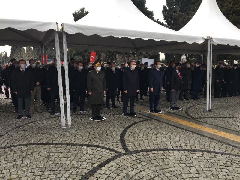 Çanakkale Şehitleri Edirnekapı Şehitliği’nde anıldı
