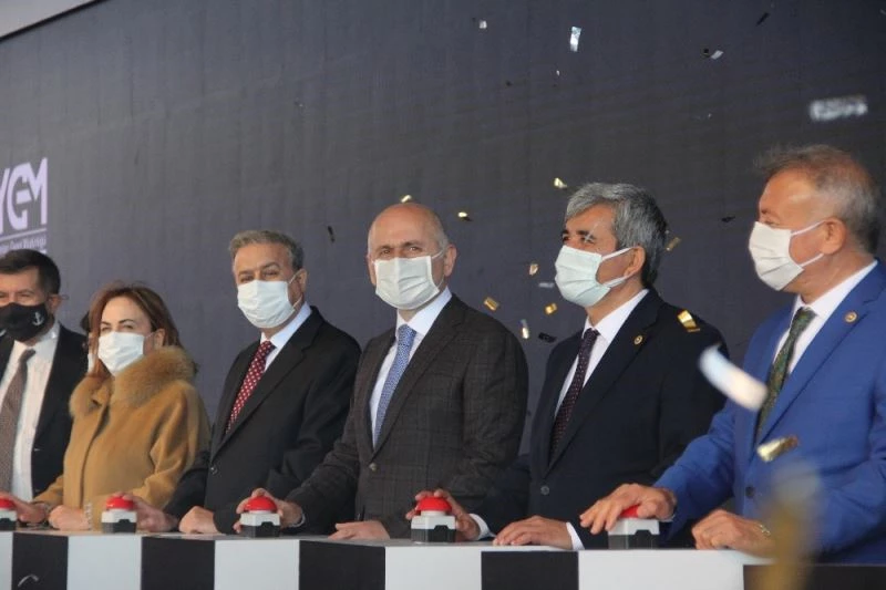 Bakan Karaismailoğlu, Mersin Limanı Genişleme Projesinin temelini attı (1)
