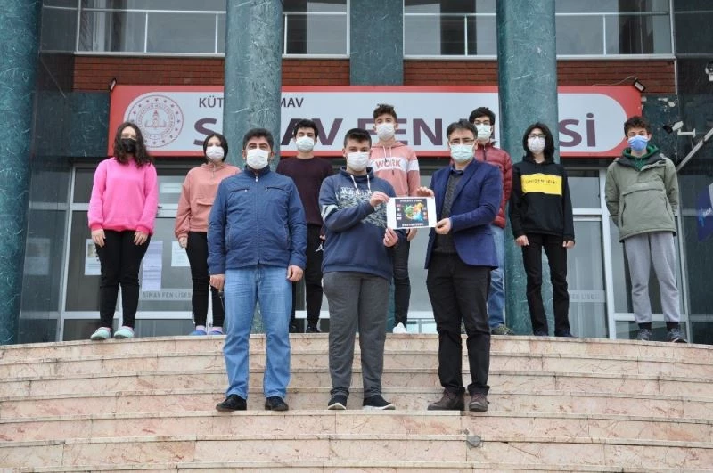 Simav Fen Lisesi’nin logo başarısı
