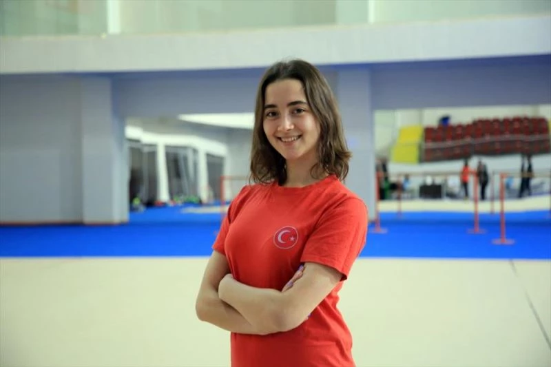 Eski milli cimnastikçi Ekin Güler, antrenör olarak milli takıma yeni başarılar kazandırmak istiyor