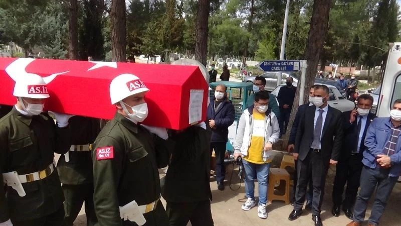 Kıbrıs gazisi, devlet töreniyle son yolculuğuna uğurlandı
