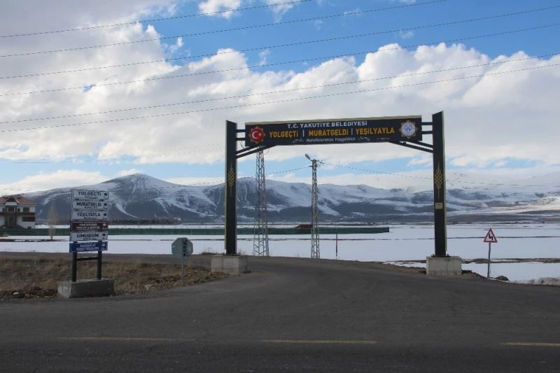 Gurbetçiler köy özlemini kamera sistemi ile gideriyor
