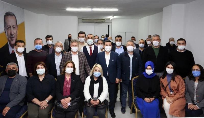 Tütüncü, “Halktan kopuk siyasetçi başarılı olamaz”
