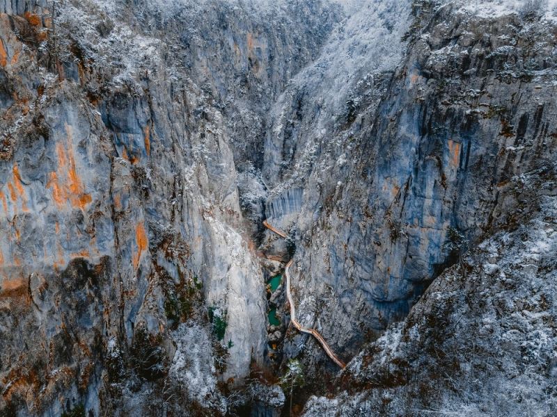 Horma Kanyonu, kar altında ziyaretçilerine eşsiz güzellikler sunuyor
