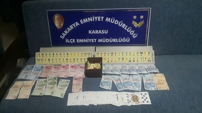 Çatı katını kumarhaneye dönüştürdüler
