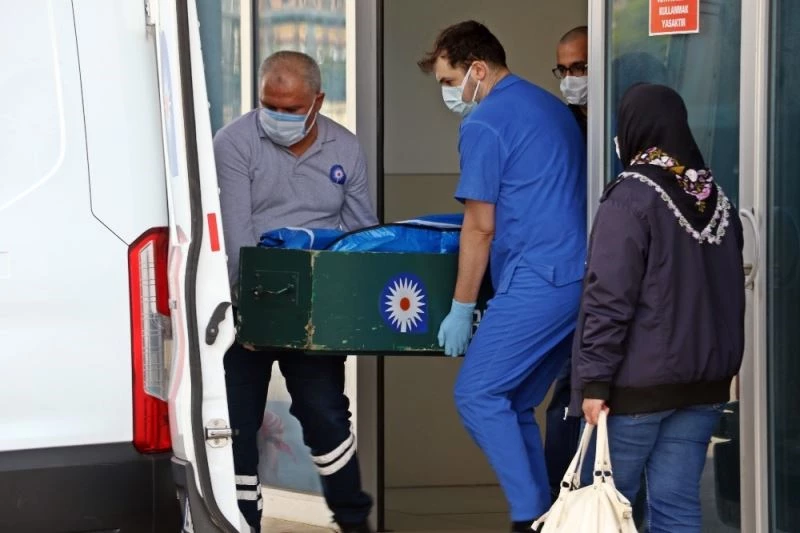 Çamaşır suyuyla aracını yıkadı, fenalaşıp hayatını kaybetti
