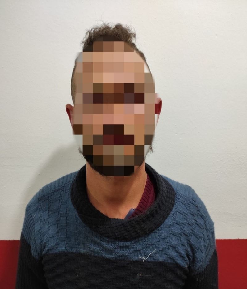Sınırı geçmeye çalışırken yakalanan terörist tutuklandı
