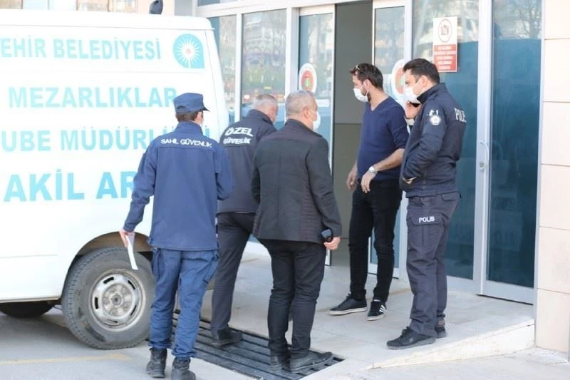 Kayıp üniversite öğrencisinin annesi cesedin teşhisi için DNA örneği verdi
