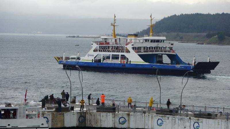 Çanakkale’de fırtına beklentisiyle ada seferleri yapılamıyor
