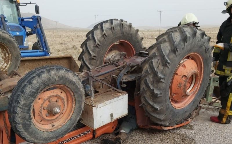 Karaman’daki traktör kazasında baba öldü, kızı yaralandı
