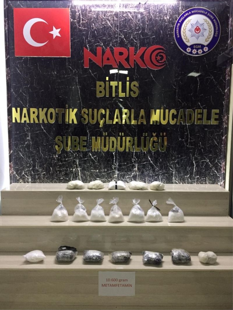 Bitlis’te 10 kilo 600 gram metanfetamin ele geçirildi
