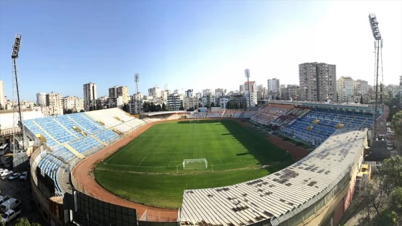 Derbiyle veda eden 5 Ocak Fatih Terim Stadı, sevince ve hüzne sahne oldu
