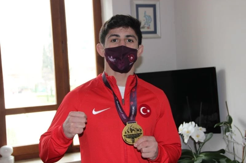 Olimpiyat vizesi alan Kerem Kamal: “Efsane olup tarihe geçmek istiyorum”