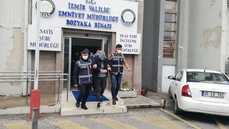 İzmir’de Lüks villa ilanıyla dolandırıcılık yapan şahıslara operasyon
