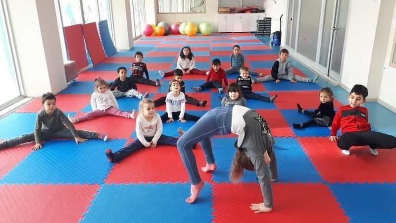 Turgutlu Belediyesinin cimnastik ve pilates kursları başladı