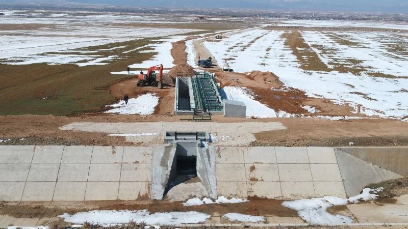 Apa-Hotamış 1,2,3 Sulamalarında çalışmalar hızla devam ediyor
