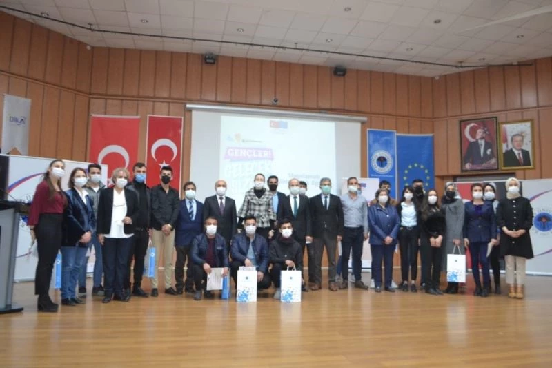 Batman’da İmalat Değer Zinciri ile Girişimcilik eğitimi alan genç girişimciler sertifikalarını aldı
