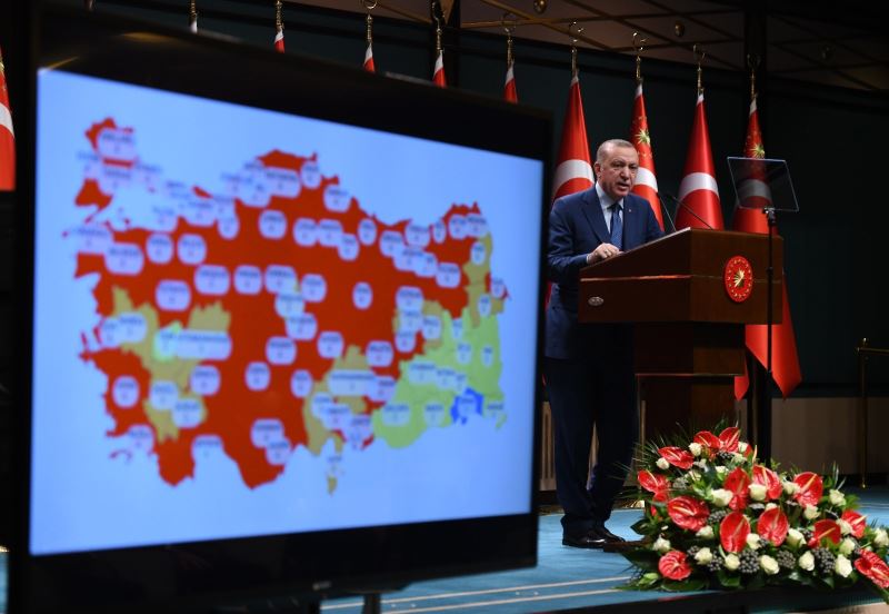 Cumhurbaşkanı Erdoğan, yeni kısıtlamaları açıkladı
