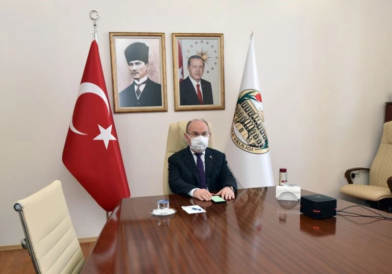 İlçelerdeki yatırımları görüştüler
