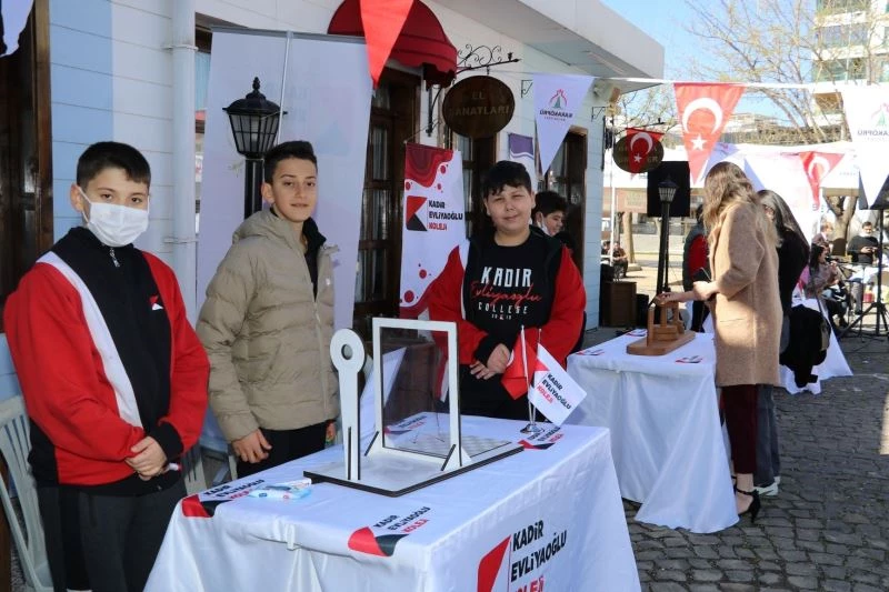 Matematiği eğlenerek öğreniyor
