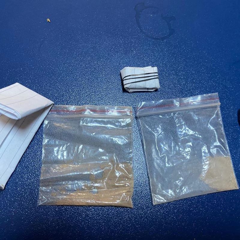 6 fişek eroinle yakalandı
