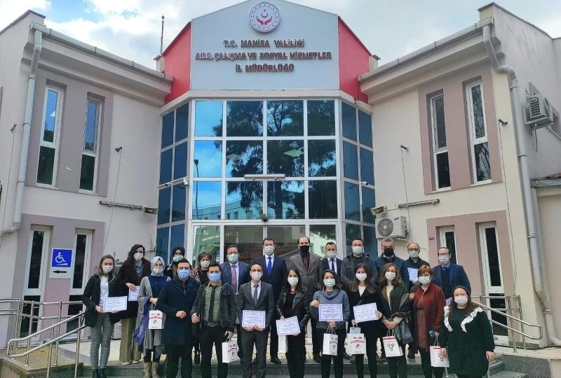 Hizmet kalitesini ve hizmetlere erişimi artırmak için kolları sıvadılar
