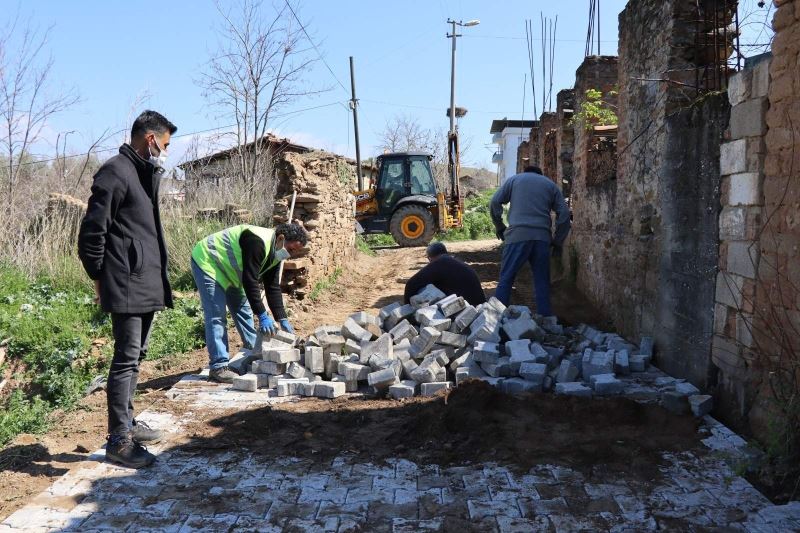 Başkan Özcan; “Köylerimize hizmet için çalışmaya devam ediyoruz”
