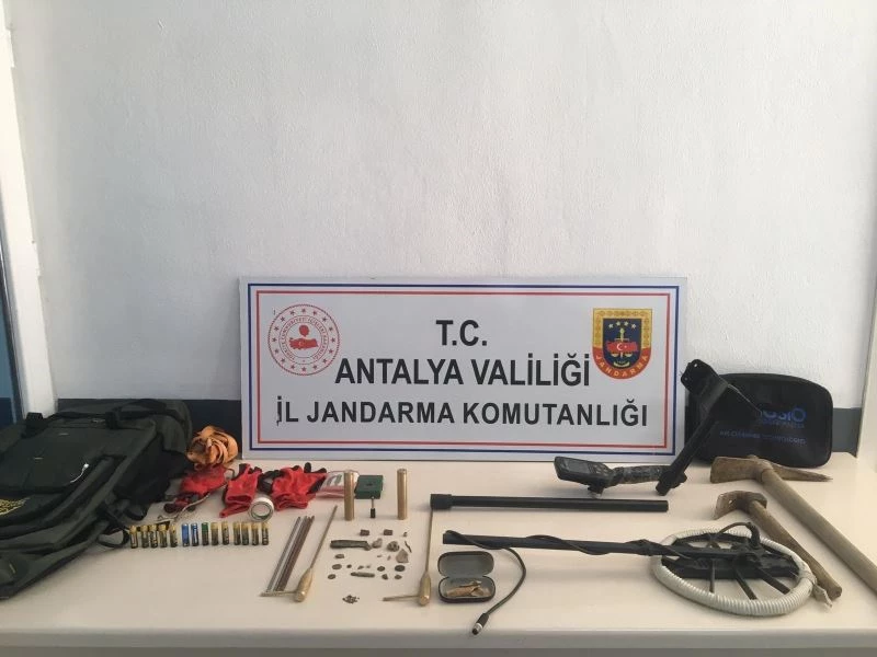 Roma dönemine ait sikkeler ele geçirildi
