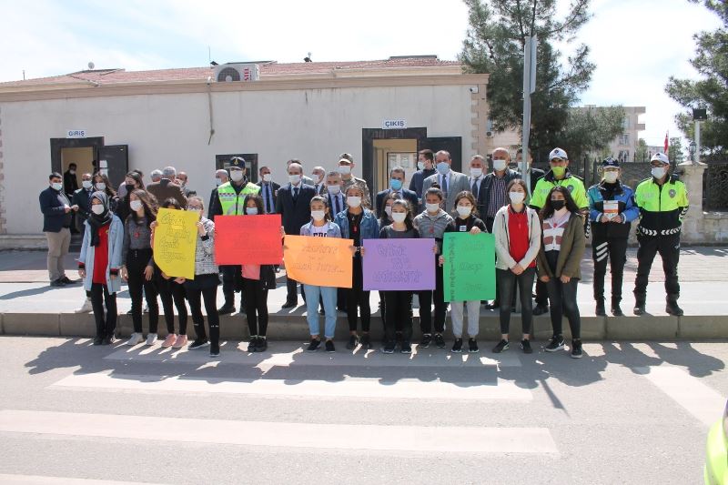 Midyat’ta ’Yaya Önceliği Kırmızı Çizgimizdir’ Projesi
