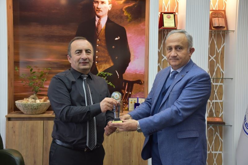 Başkan Sülük’ten Mehmetçik Vakfı’na destek
