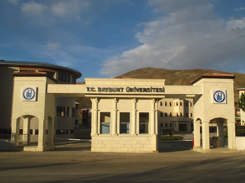 Bayburt Üniversitesi, şehrin manevi ve tarihi değerlerinin isimlerini yaşatmaya devam ediyor
