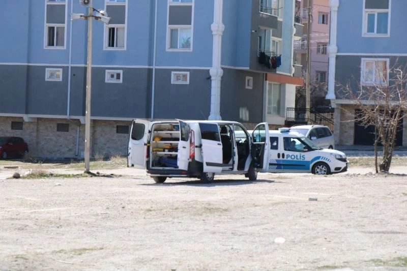 Husumetli iki Afganlı arasında çıkan kavgada 1 kişi öldü
