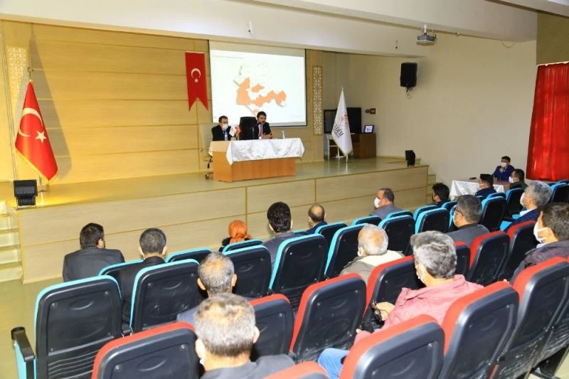 Hadim’de muhtarlar toplantısı yapıldı
