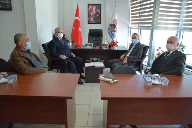 Sığırlar için küpeleme ve kayıt altına alma sözleşmesi imzalandı
