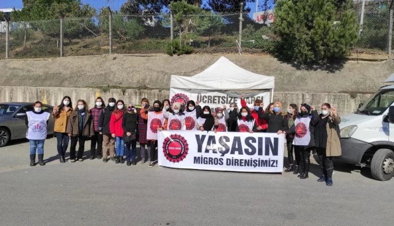 Kadın işçiler işyerinde cinsel tacize uğradıklarını iddia ederek lojistik deposuna araç giriş-çıkışlarını kapattı
