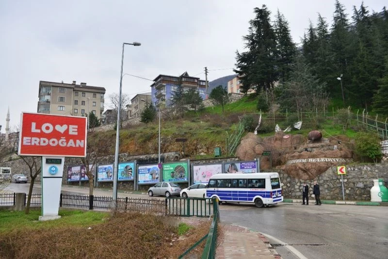 New York’taki FETÖ propagandasına Yıldırım cevap
