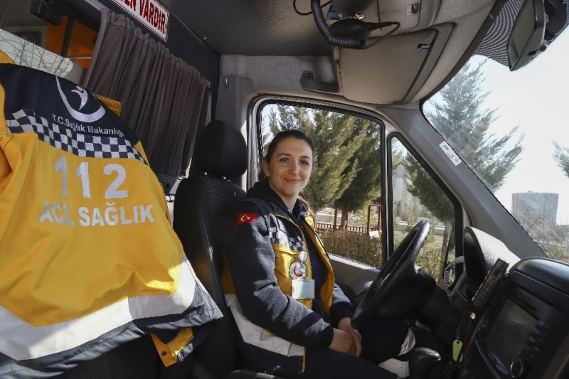(Özel) Onlar 112 ambulans servisinin kadın kahramanları
