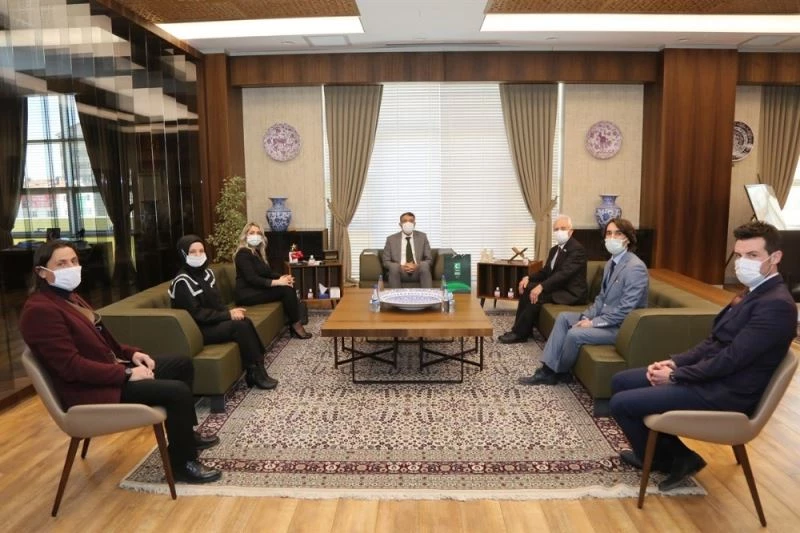 YEDAM, Kütahya’da 50 kişiye danışmanlık hizmeti veriyor
